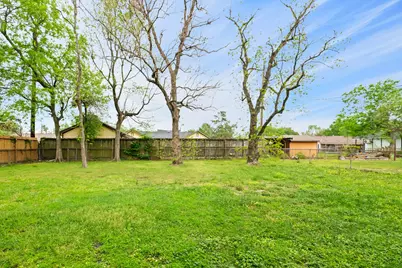 122 W Havner Lane, Houston, TX 77037 - Photo 11