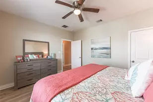 4018 Fort Bend Dr, Galveston, TX 77554 - Photo 25