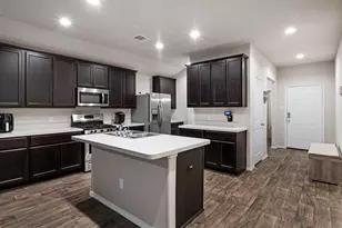 518 Poppy Field Ct, Rosharon, TX 77583 - Photo 9