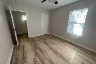 807 Erin St, El Campo, TX 77437 - Photo 13