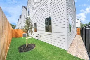 6519 Old Olive Tree Dr, Houston, TX 77091 - Photo 27