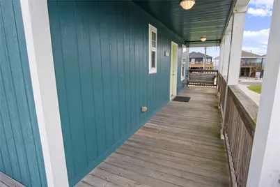 983 Driftwood Drive, Crystal Beach, TX 77650 - Photo 33