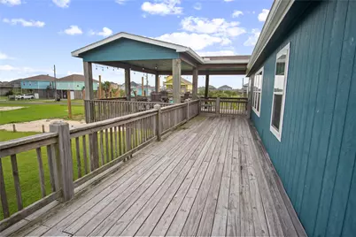 983 Driftwood Drive, Crystal Beach, TX 77650 - Photo 33