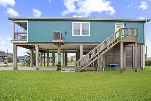 983 Driftwood Dr, Crystal Beach, TX 77650 - Photo 37