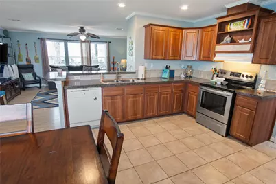 983 Driftwood Drive, Crystal Beach, TX 77650 - Photo 13