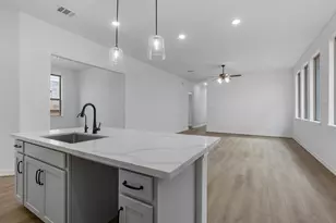 30902 Newcomb Lndg Ln, Waller, TX 77484 - Photo 3