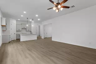 30902 Newcomb Lndg Ln, Waller, TX 77484 - Photo 7