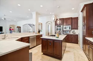 11902 Louvre Ct, Houston, TX 77082 - Photo 11