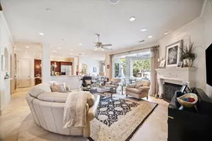 11902 Louvre Ct, Houston, TX 77082 - Photo 9