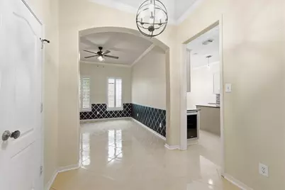 2635 Shady Acres Court, Houston, TX 77008 - Photo 13