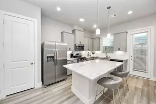 9016 Lonestar River Ln, Houston, TX 77080 - Photo 9
