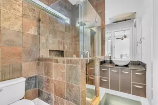 1802 Hickory St, Houston, TX 77007 - Photo 31