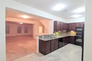 8117 Silverton Creek Ln, Houston, TX 77040 - Photo 7