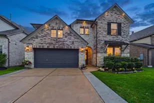 12535 Tamaron Dr N, Texas City, TX 77568 - Photo 1
