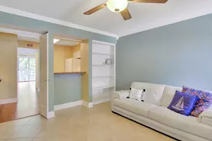 1140 Marina Bay Dr, Kemah, TX 77565 - Photo 15