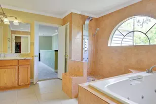 1140 Marina Bay Dr, Kemah, TX 77565 - Photo 39