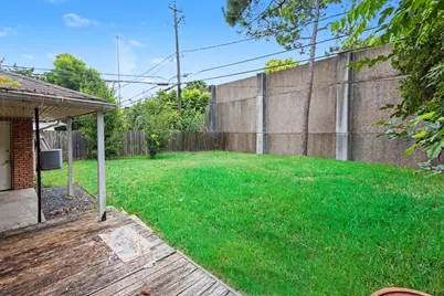 4114 Lemac Drive, Houston, TX 77025 - Photo 19
