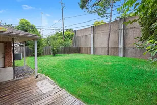 4114 Lemac Dr, Houston, TX 77025 - Photo 25