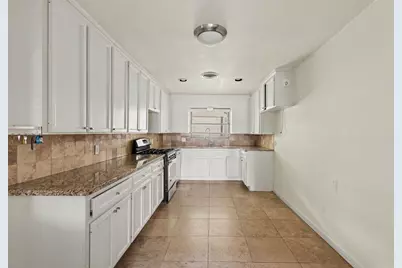 4114 Lemac Drive, Houston, TX 77025 - Photo 7