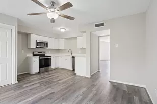 9114 Kempwood Dr, Houston, TX 77080 - Photo 7