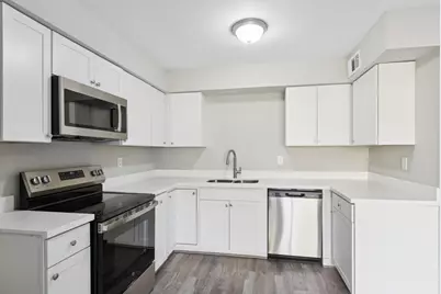 9114 Kempwood Drive #9114, Houston, TX 77080 - Photo 9