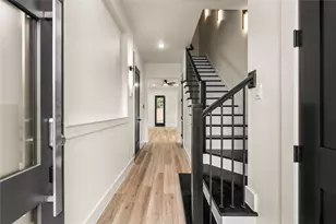 7901 Grandview St, Houston, TX 77051 - Photo 3