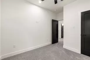 7901 Grandview St, Houston, TX 77051 - Photo 29
