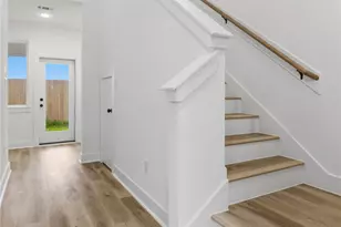 812 Elkhart St, Houston, TX 77091 - Photo 5