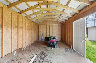 1327 Hodges Ln, Wharton, TX 77488 - Photo 25