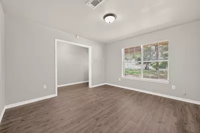 611 Dogwood Trail, Conroe, TX 77316 - Photo 3