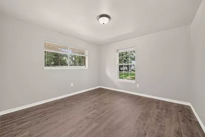 611 Dogwood Trail, Conroe, TX 77316 - Photo 11