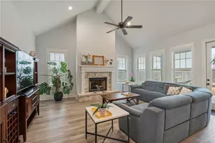 1927 Cottonwood Terrace Ct, College Station, TX 77845 - Photo 5