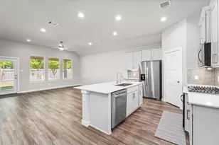 14334 Winema View Ln, Conroe, TX 77384 - Photo 5