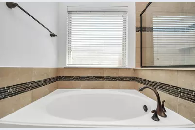 5310 Royal Press Drive, Katy, TX 77493 - Photo 9