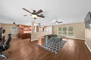 17330 Wellborne Rd, Pearland, TX 77584 - Photo 11