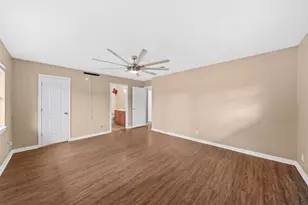 17330 Wellborne Rd, Pearland, TX 77584 - Photo 15