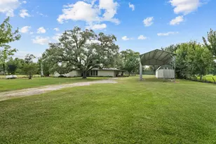 17330 Wellborne Rd, Pearland, TX 77584 - Photo 1