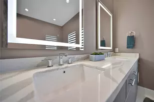 9847 Mocking Bird Hill Ln, Houston, TX 77080 - Photo 27