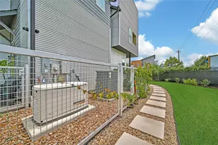 9847 Mocking Bird Hill Ln, Houston, TX 77080 - Photo 7