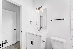 107 W Whitney St, Houston, TX 77018 - Photo 41