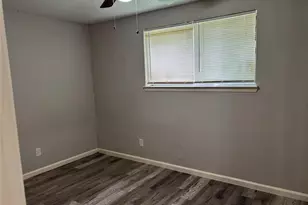 14519 Draycott Ln, Houston, TX 77045 - Photo 11