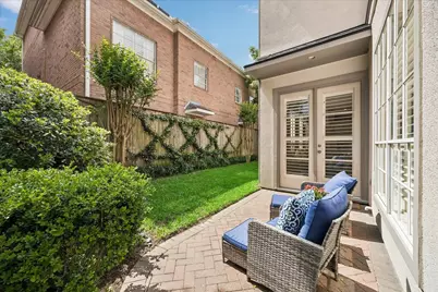 1419 W Hilshire Park Drive, Houston, TX 77055 - Photo 27
