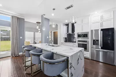 2807 Bear Trail, Orange, TX 77632 - Photo 9