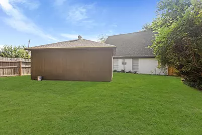 13238 Townwood Drive, Houston, TX 77045 - Photo 25