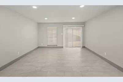 13238 Townwood Drive, Houston, TX 77045 - Photo 11