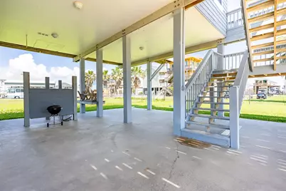 872 O Neil Road, Crystal Beach, TX 77650 - Photo 31