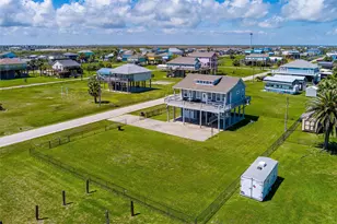 872 O' Neil Rd, Crystal Beach, TX 77650 - Photo 1