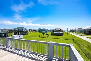 872 O' Neil Rd, Crystal Beach, TX 77650 - Photo 9