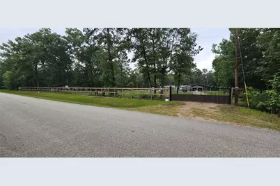 478 County Road 647, Dayton, TX 77535 - Photo 23