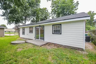 5710 Cherry St, Houston, TX 77026 - Photo 19